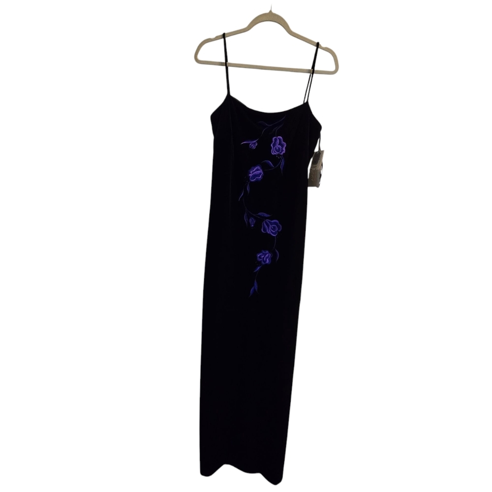 Elegant Vintage 90s Whimsigoth Black Velvet Dress with Purple Floral Design